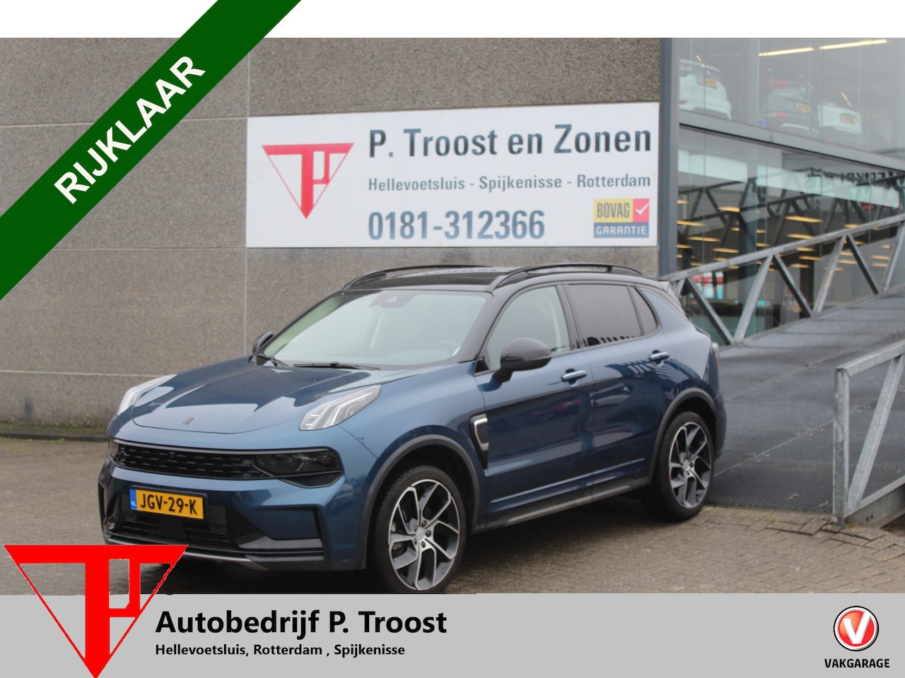 Lynk & Co 01 - 1.5 Night Edition Blue & Black. Panoramadak/360° Camera/Keyless/Lane assist/Adaptive cruis - AutoWereld.nl