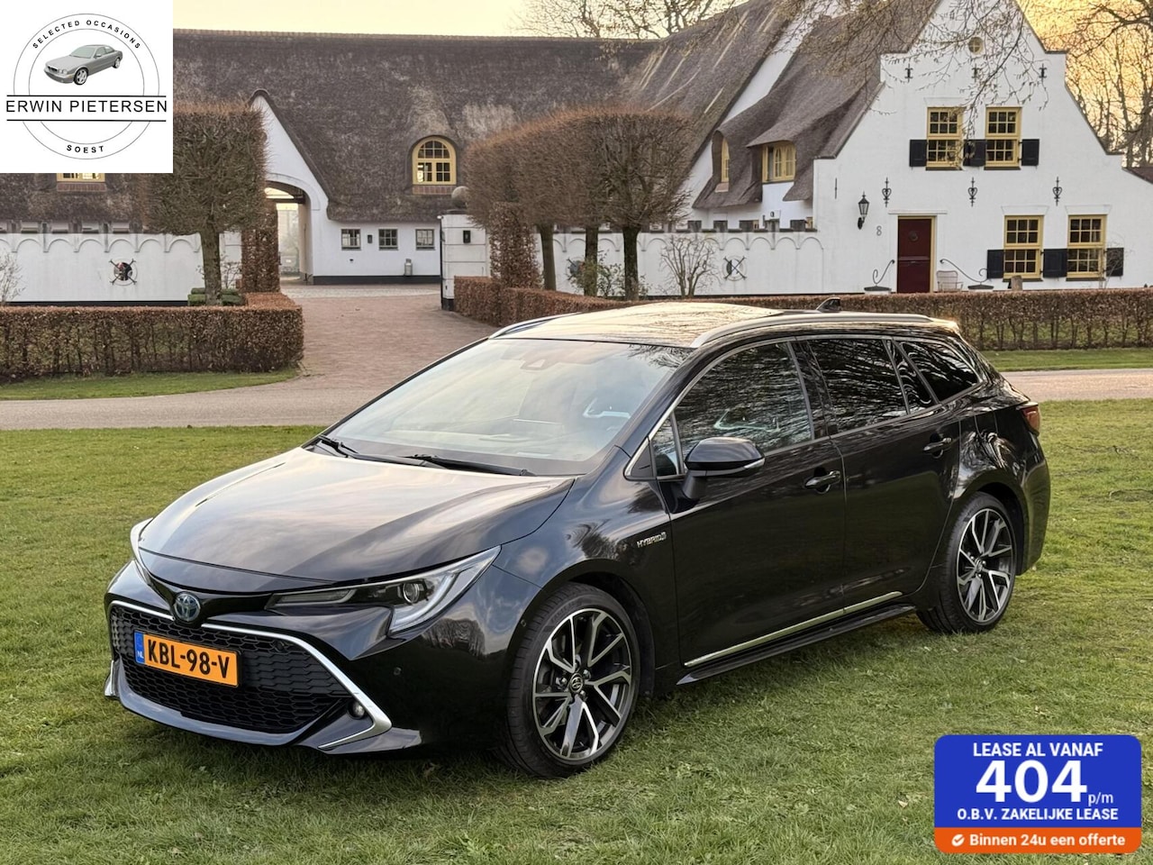 Toyota Corolla Touring Sports - 2.0 Hybrid FULL Pano JBL HUD Leder - AutoWereld.nl