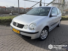 Volkswagen Polo - 1.4-16V Comfortline