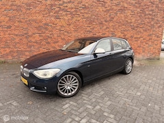 BMW 1-serie - 118i Urban Line Automaat weinig KM