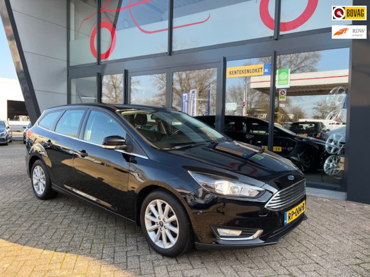 Ford Focus Wagon - 1.0 Titanium 1.0 Titanium - AutoWereld.nl