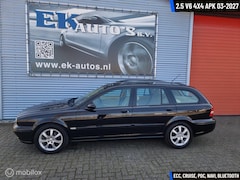 Jaguar X-type Estate - 2.5 V6 Executive 4x4 Navi, Cruise, ECC