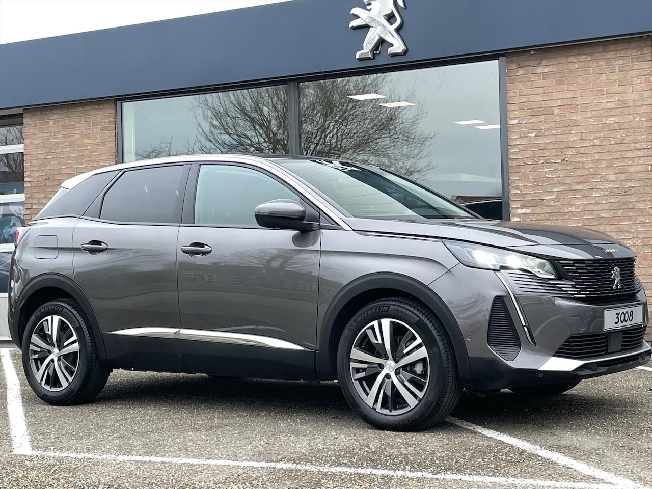 Peugeot 3008 - ALLURE 1.2 PureTech-130pk AUTOMAAT (EAT8) cruise- en climate control navigatie&bluetooth, - AutoWereld.nl