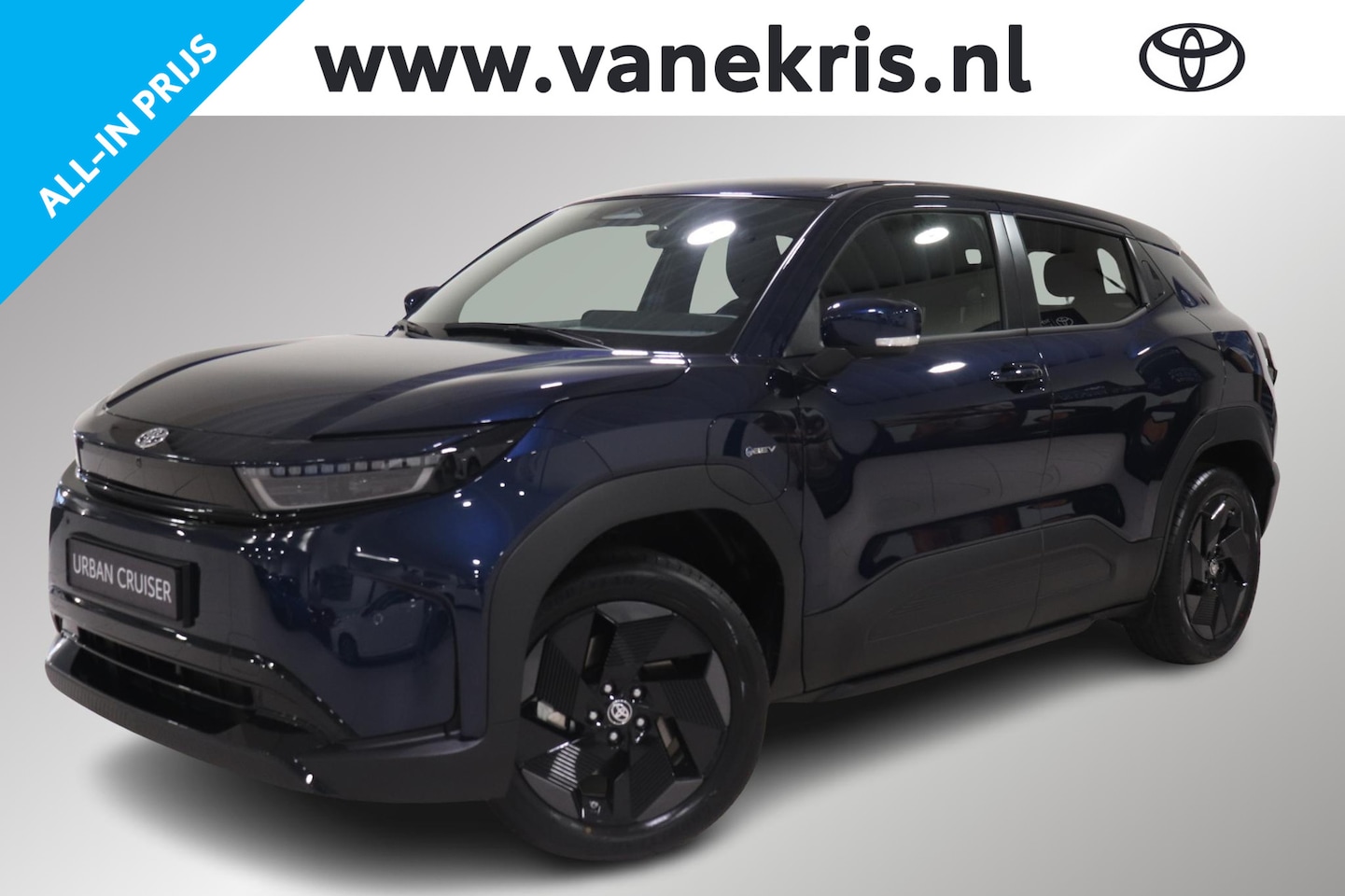 Toyota Urban Cruiser - Dynamic 61 kWh Dynamic 61 kWh, Stuur & Stoel verwarming, Apple Carply & Android Auto, 67kW DC, Camera! - AutoWereld.nl