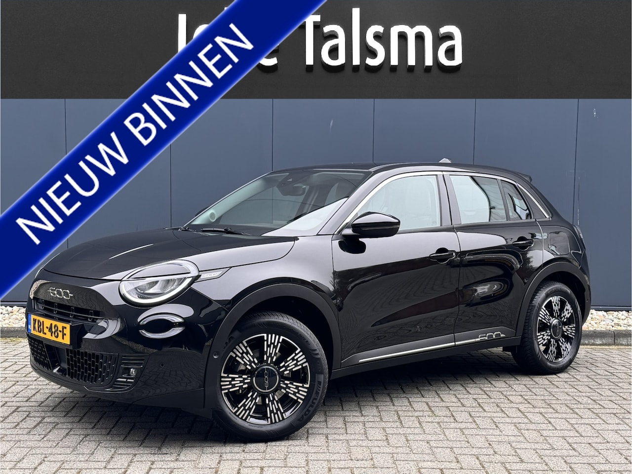 Fiat 600 - 1.2 Hybrid Urban | Automaat | Camera | Apple Carplay/Android Auto | Cruise control | Schak - AutoWereld.nl