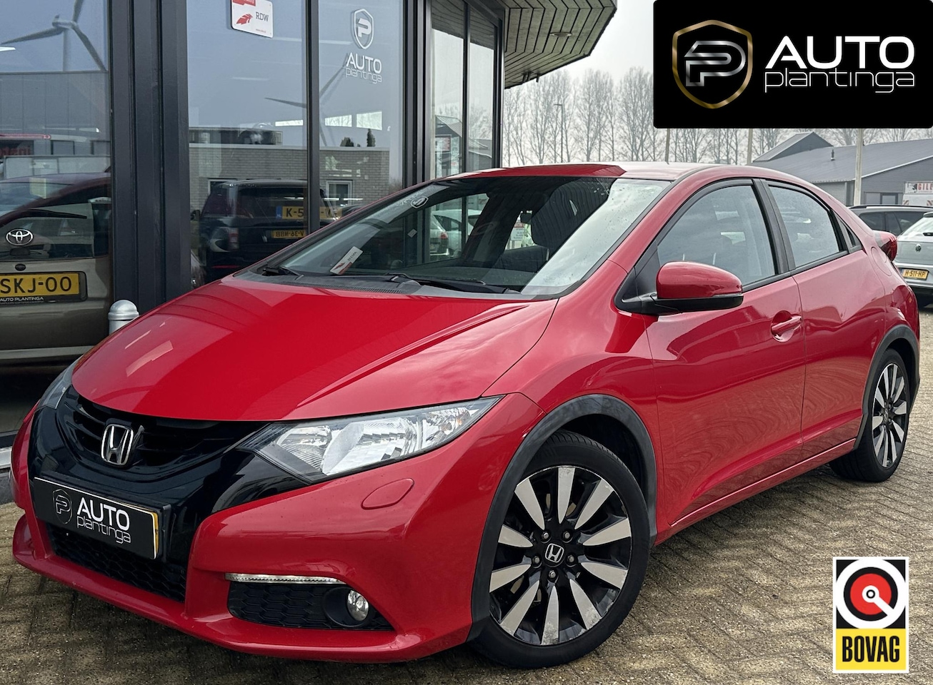 Honda Civic - 1.4 Sport LUXE | Trekhaak | Achteruitrijcamera | Stoelverwarming | Cruise Control | Climat - AutoWereld.nl