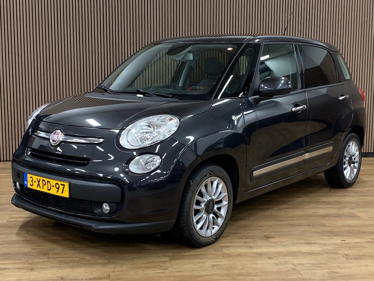 Fiat 500 L - 0.9 TwinAir Lounge|Panoramadak|99000KM|Climate Control| - AutoWereld.nl