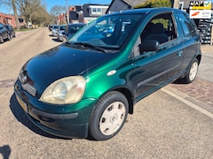 Toyota Yaris - 1.3-16V VVT-i Sol