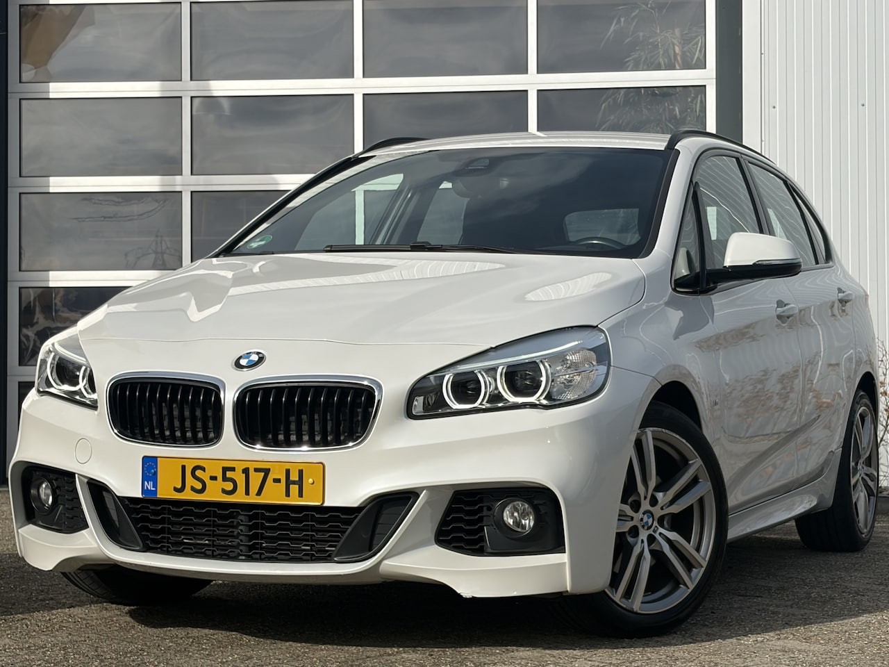 BMW 2-serie Active Tourer - 218i Centennial Executive 136pk | M Sport Pakket | Automaat | Bluetooth | Cruise control | - AutoWereld.nl
