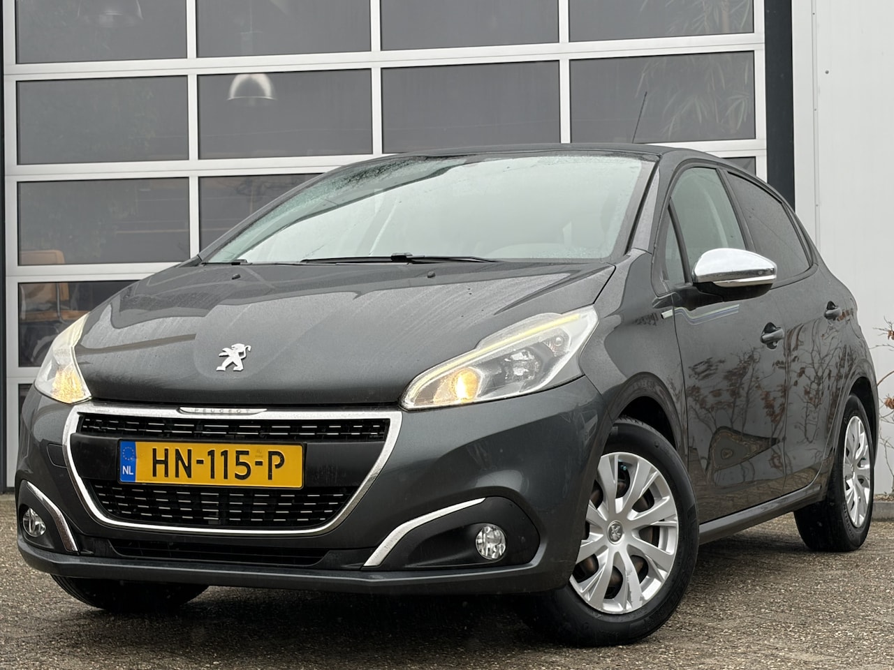 Peugeot 208 - 1.2 PureTech Urban Soul 82pk | Nieuwe apk! | Audio-navigatie full map | Bluetooth | Cruise - AutoWereld.nl