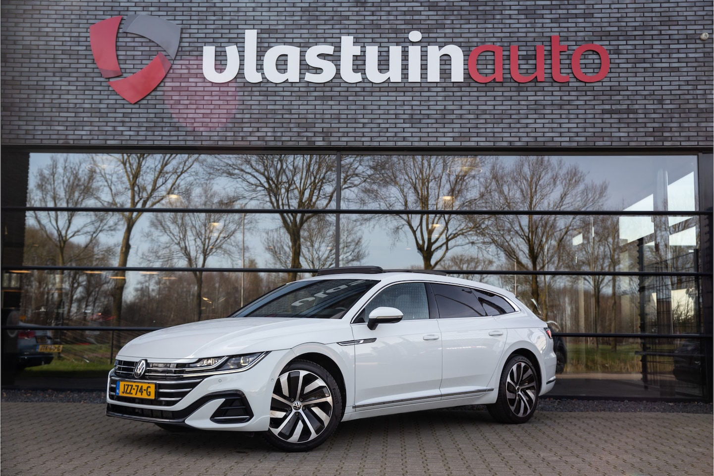 Volkswagen Arteon Shooting Brake - 1.4 TSI eHybrid R-Line Business 1.4 TSI eHybrid R-Line Business+ , Panoramadak, Trekhaak, 360°camera, - AutoWereld.nl