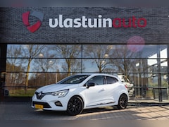 Renault Clio - 1.6 E-Tech Hybrid 140 Zen , Carplay, Camera, Keyless entry,
