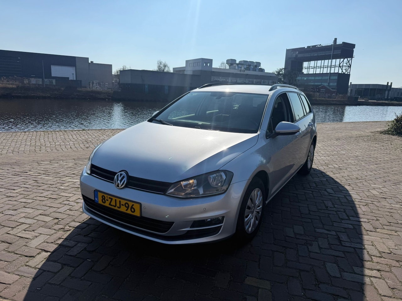 Volkswagen Golf Variant - 1.6 TDI Trendline 1.6 TDI Trendline - AutoWereld.nl