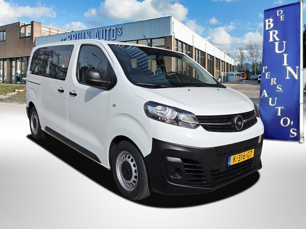 Opel Vivaro-e - L2 Innovation 50 kWh SNELLADER 9-Persoons Airco Cuisecontrol Accucertificaat aanwezig - AutoWereld.nl