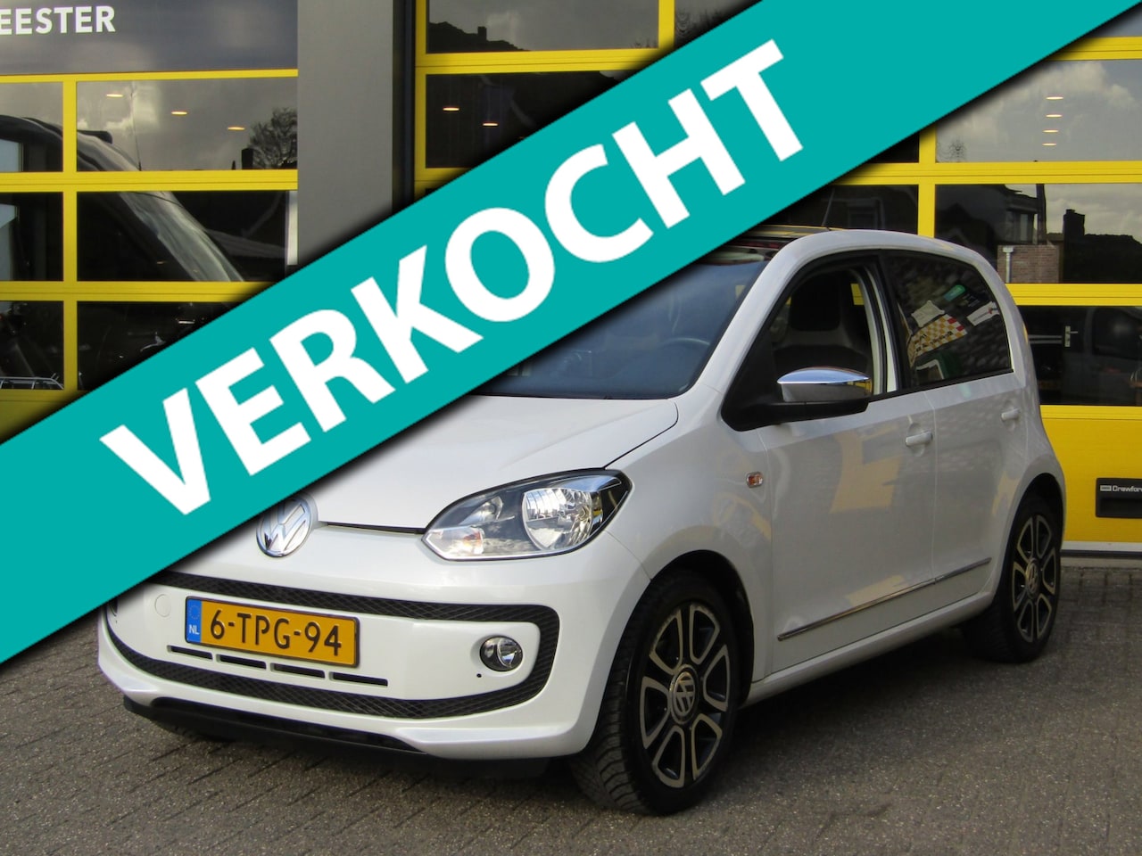 Volkswagen Up! - 1.0 high up! BlueMotion / Panoramadak - AutoWereld.nl