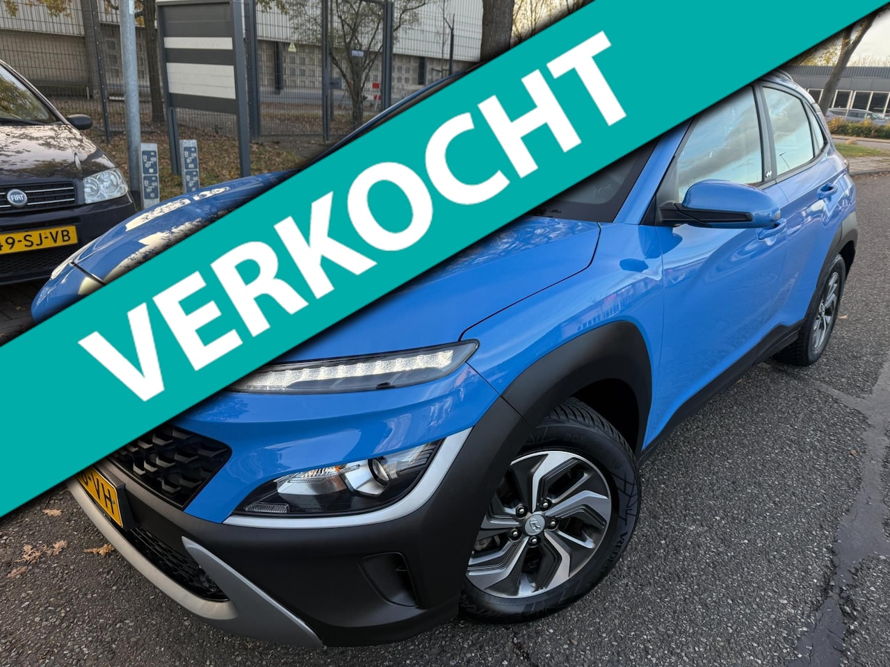 Hyundai Kona - 1.6 GDI HEV HYBRID 2021 COMFORT 1-EIG ACC CARPLAY NAP LED LUXE - AutoWereld.nl