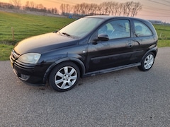 Opel Corsa - 1.2-16V Silverline