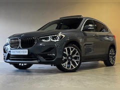 BMW X1 - sDrive18i |Pano |Head-Up |Dealer onderhouden |Stoelverw. |Camera |Keyless
