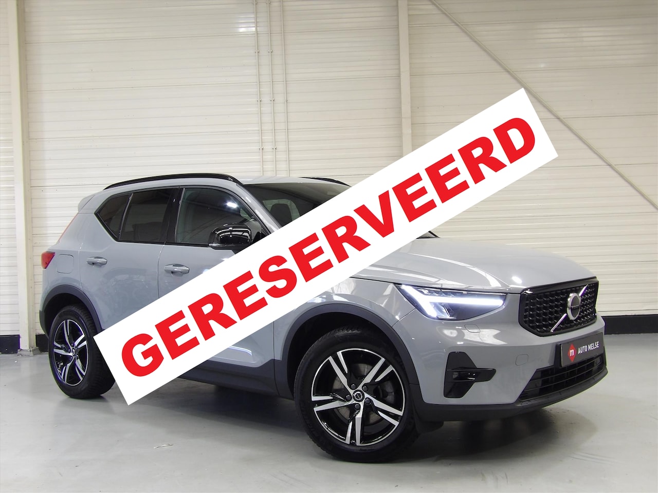 Volvo XC40 - B3 163pk Mild Hybrid Aut Plus Dark - AutoWereld.nl