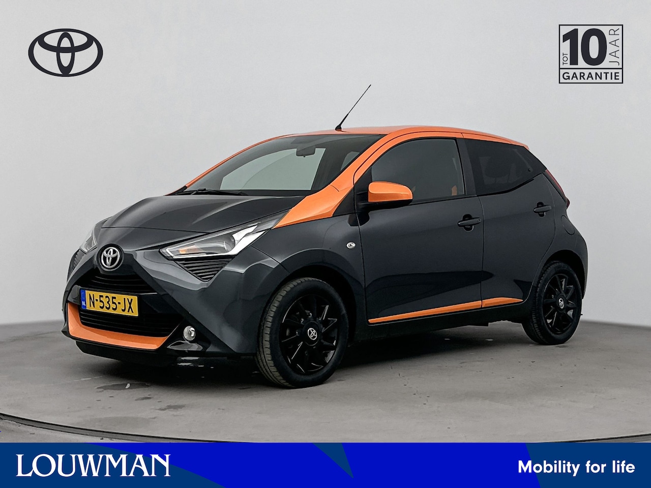 Toyota Aygo - 1.0 VVT-i x-JBL 1.0 VVT-i x-JBL - AutoWereld.nl