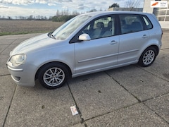 Volkswagen Polo - 1.4 TDI BlueMotion – 5 Deurs – Airco – Rijdt Perfect