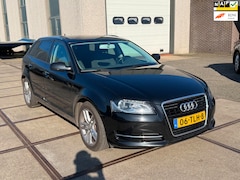 Audi A3 Sportback - 1.6 TDI, Xenon, Climate, Navi, nette auto