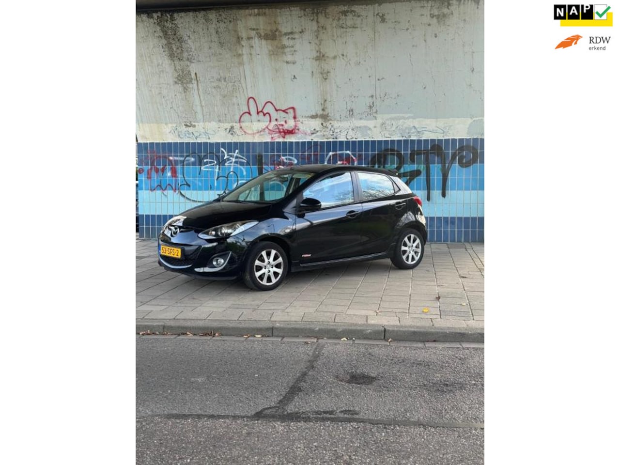 Mazda 2 - 1.3 BIFUEL GT-M Line G3 Mooie Auto Voor Een Mooie Prijs € 3.999,- - AutoWereld.nl