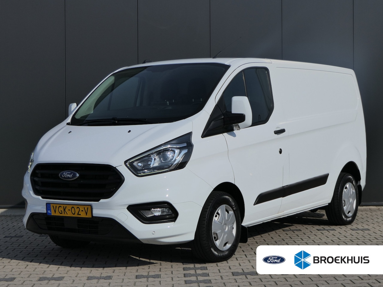 Ford Transit Custom - 280 2.0 TDCI L1H1 Trend | Trekhaak | Betimmering | Camera | DAB | LED | Navigatie | CarPla - AutoWereld.nl