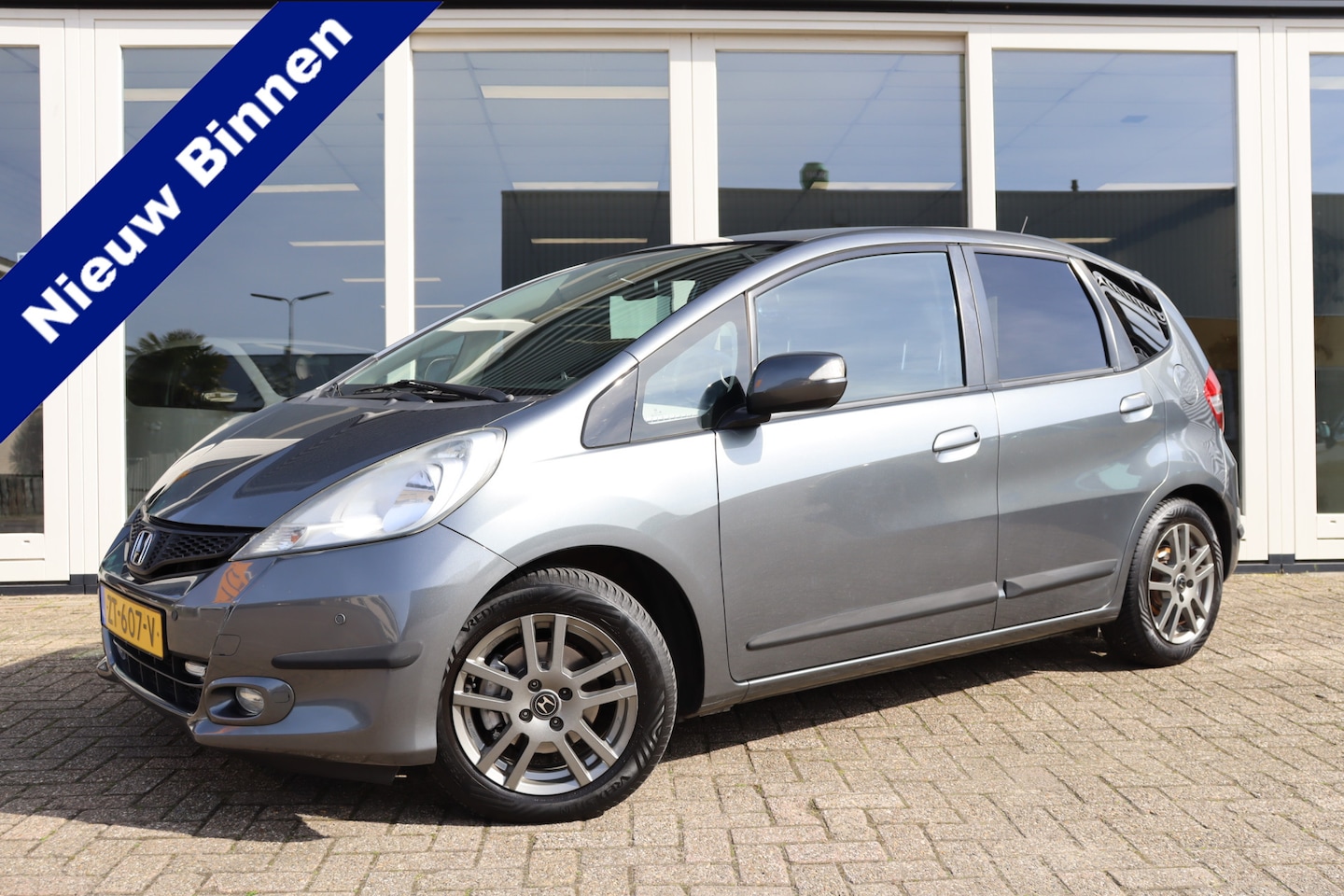 Honda Jazz - 1.4 Comfort Plus 1.4 Comfort Plus, Cruise Control, Airco, PDC V+A, Prijs Is Rijklaar Inclusief 6 Maanden Ga - AutoWereld.nl