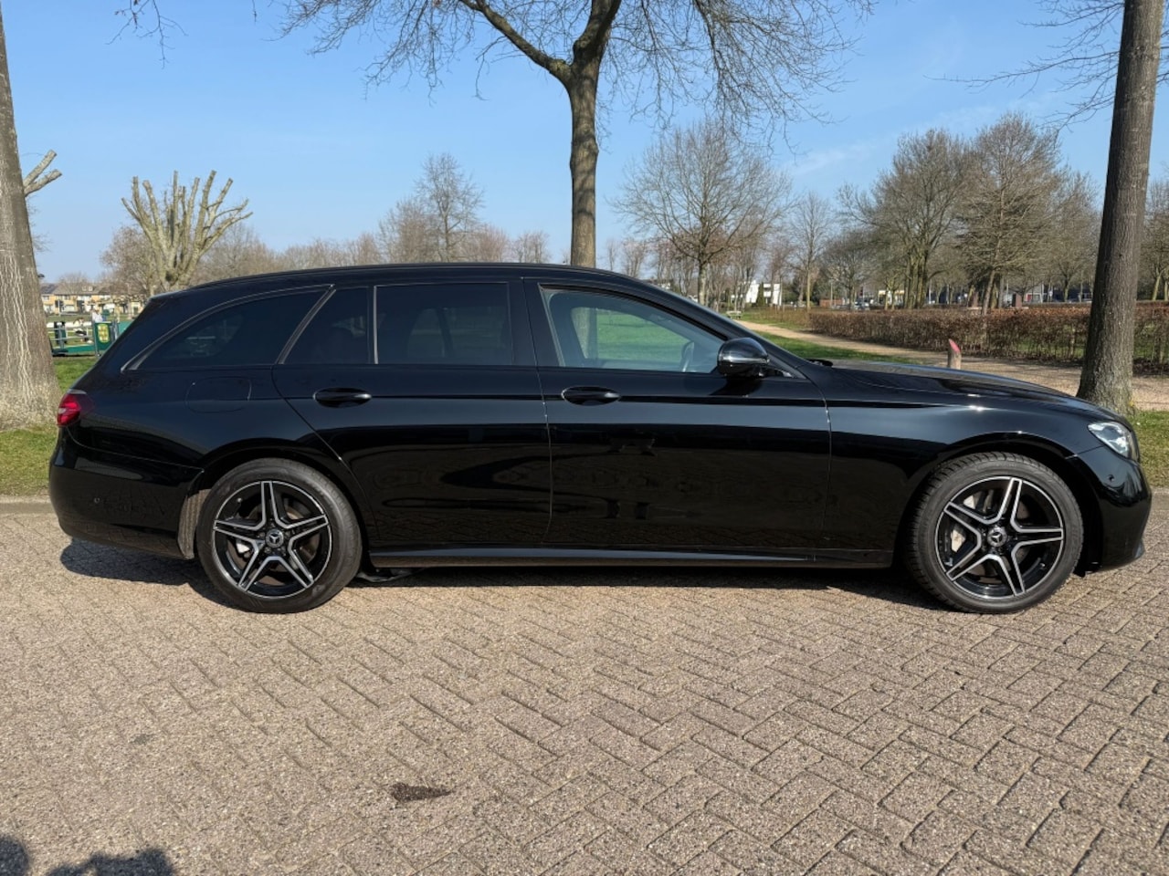 Mercedes-Benz E-klasse Estate - 300 e AMG L. - AutoWereld.nl