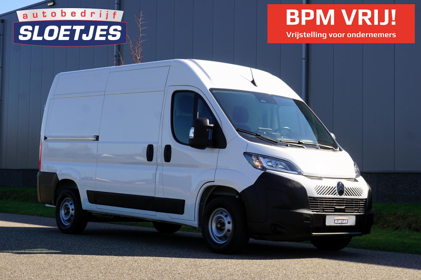 Citroën Jumper - 2.2 BlueHDi 140 S&S L2H2 3.5t in Topstaat |Trekhaak |Betimmering |2e airbag |Groot scherm - AutoWereld.nl