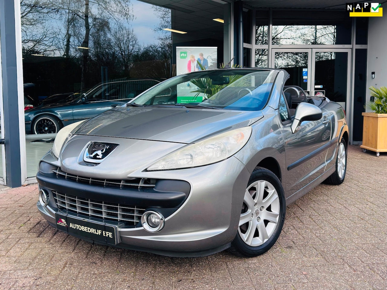 Peugeot 207 CC - 1.6 VTi Première Cabriolet - AutoWereld.nl