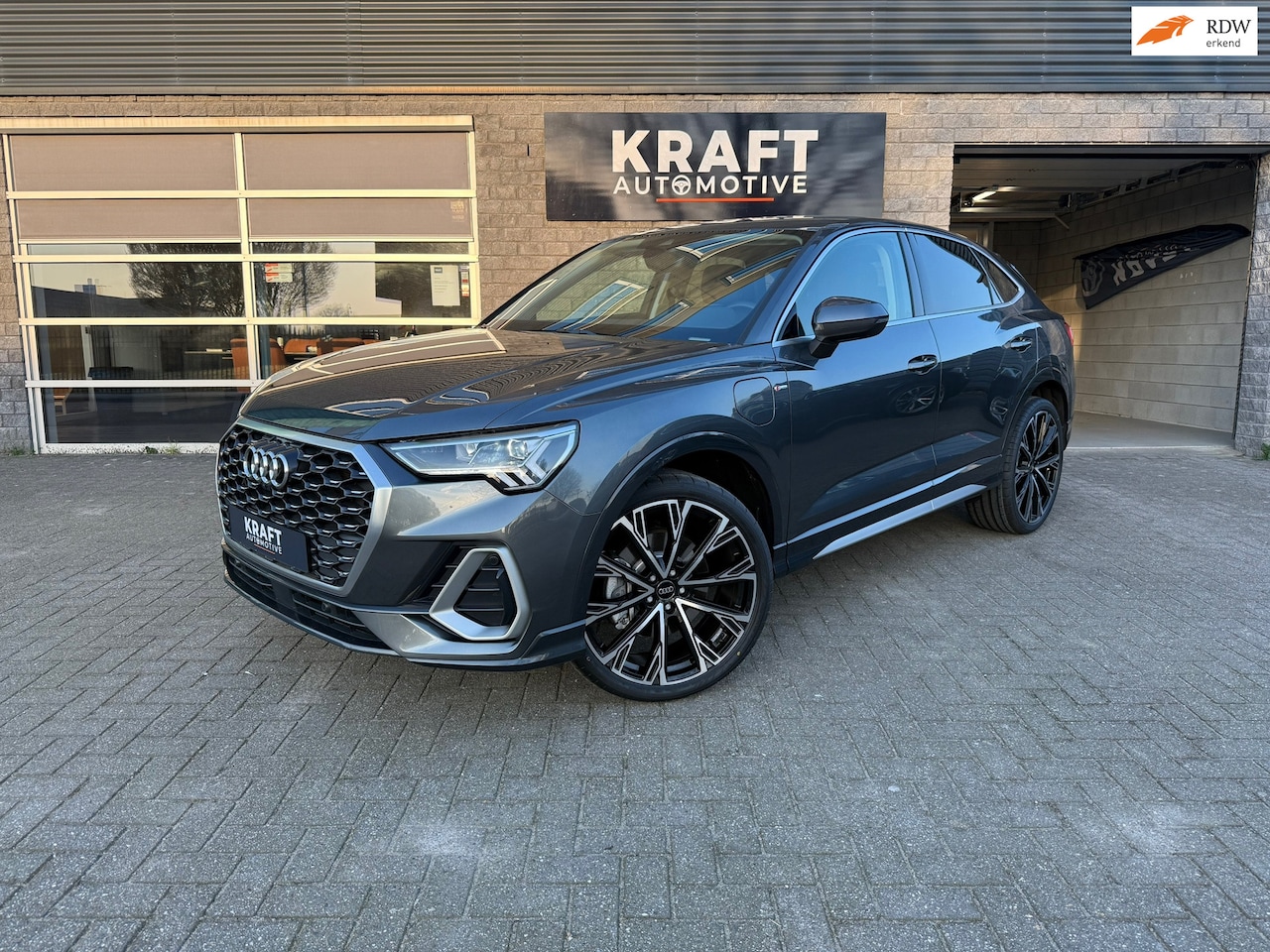 Audi Q3 Sportback - 45 TFSI e S Line Edition | 21inch | 360 camera | Virtual | Cruise | Clima | Pre Sense | La - AutoWereld.nl