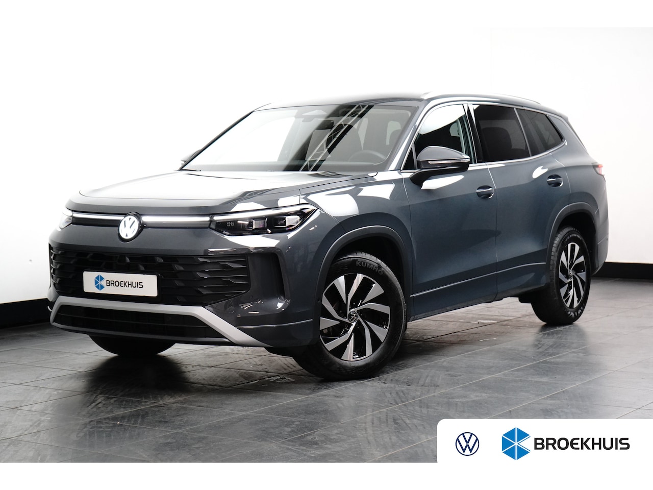 Volkswagen Tayron - 1.5 eTSI 110 kW Life | Camera | Stoelverwarming | 7 Persoons | - AutoWereld.nl