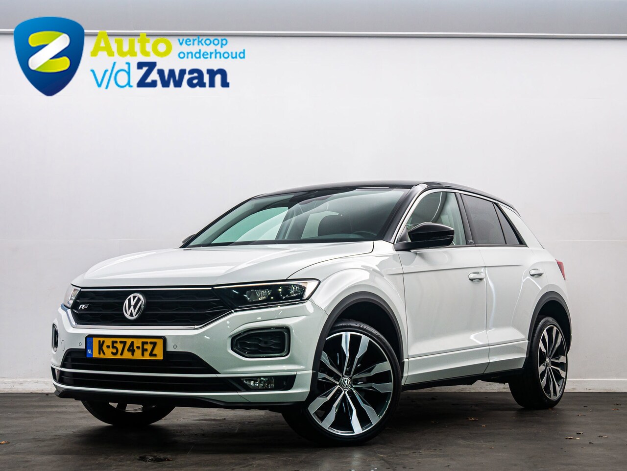 Volkswagen T-Roc - 1.5 TSI Sport Business R-Line United Acc - AutoWereld.nl