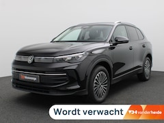 Volkswagen Tiguan - 1.5 eHybrid Life Edition 204PK DSG Trekhaak, 18" LM Velgen, Keyless, Achteruitrijcamera, S