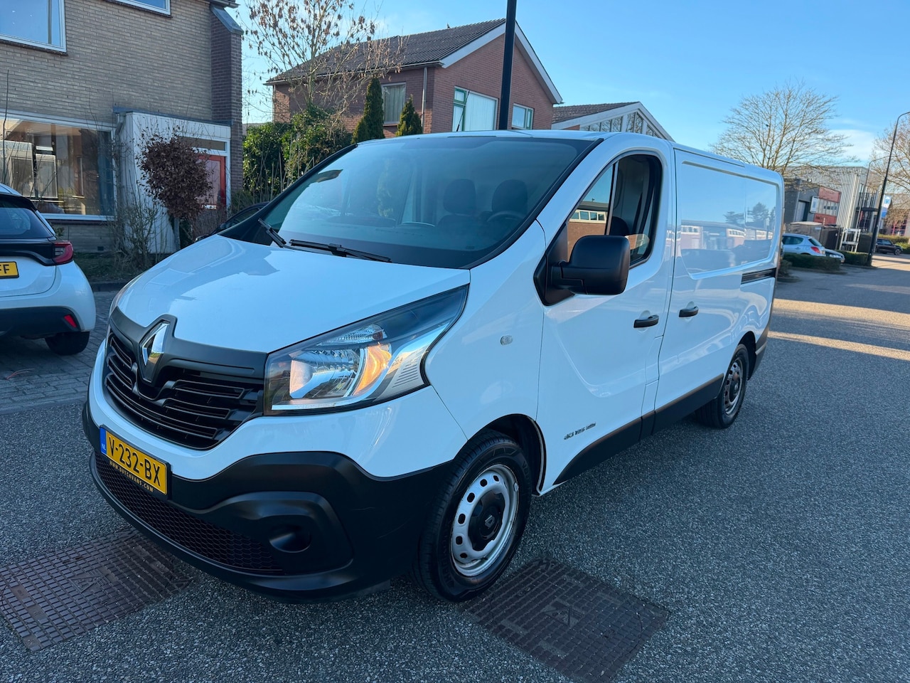 Renault Trafic - 1.6 dCi T27 L1H1 Luxe Energy 1.6 dCi T27 L1H1 Luxe Energy - AutoWereld.nl