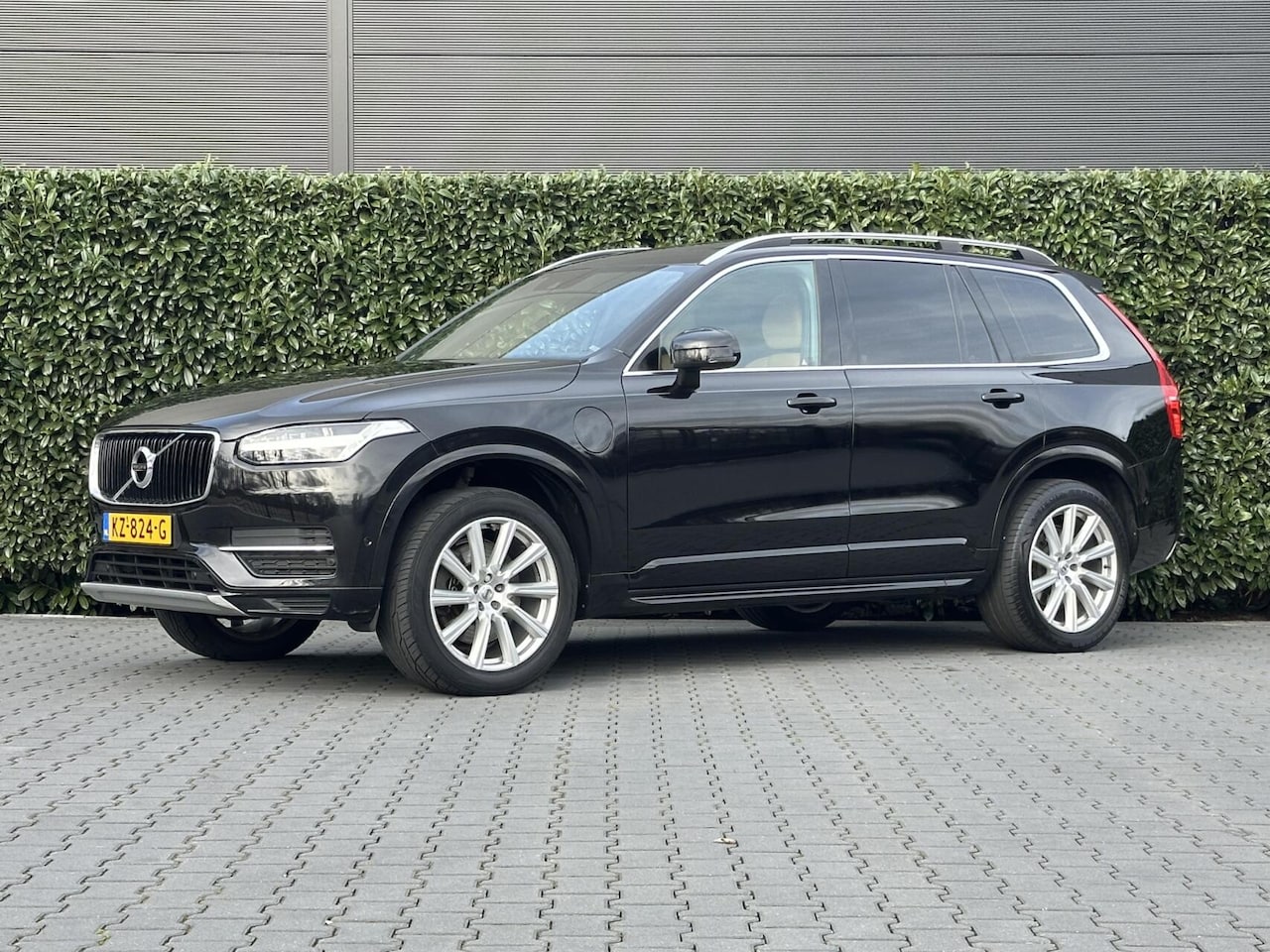 Volvo XC90 - 2.0 T8 Twin Engine AWD Momentum 2.0 T8 Twin Engine AWD MOMENTUM, 7-PERS, NL AUTO, NAP LOGISCH, PANORAMADAK, LEDER, CRUISE, - AutoWereld.nl