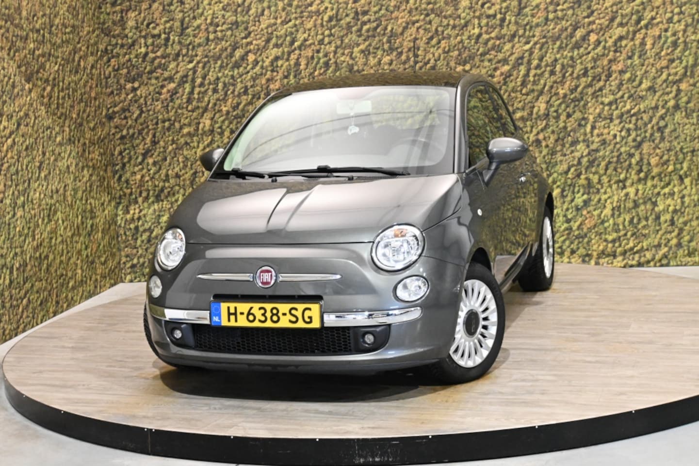Fiat 500 - 1.2 Lounge | Panorama | PDC | Airco - AutoWereld.nl