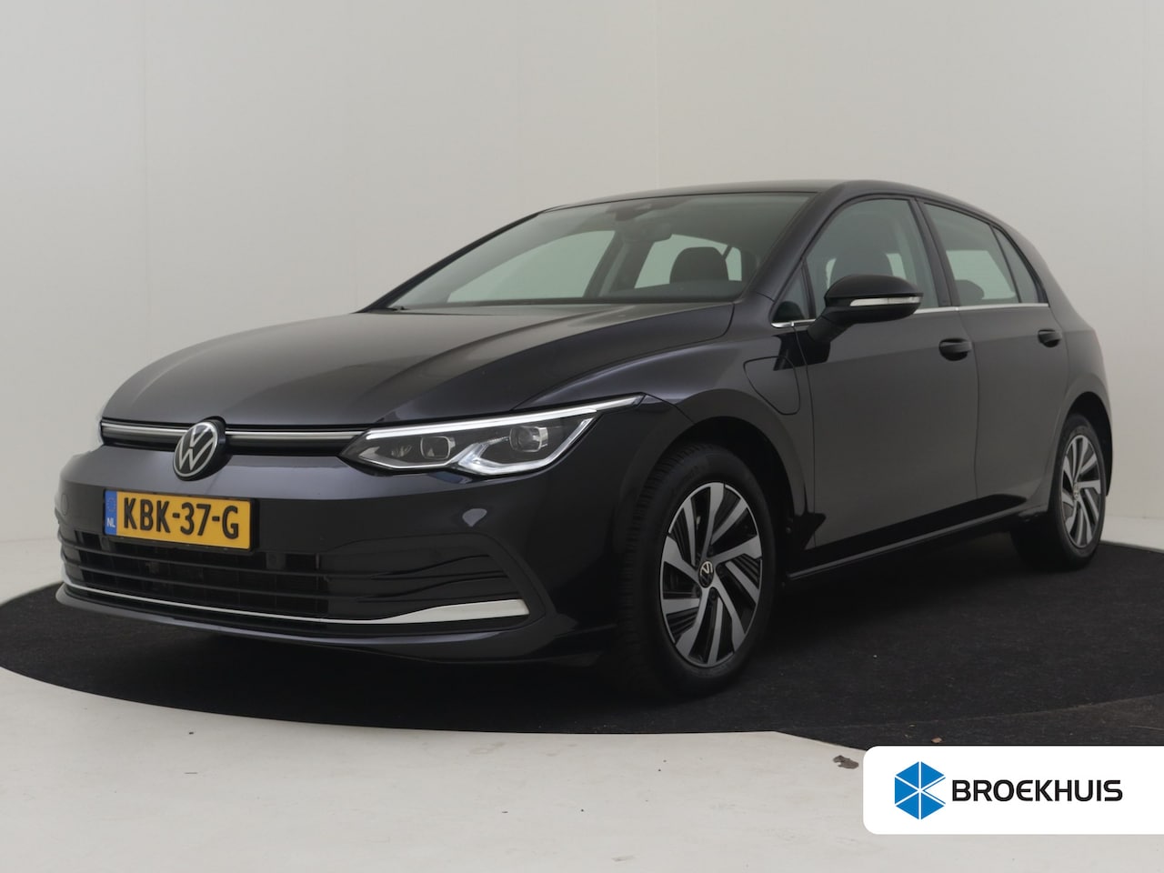 Volkswagen Golf - 1.4 eHybrid Style 204Pk DSG/AUTO | Achteruitrijcamera | Apple carplay Android auto | Dodeh - AutoWereld.nl