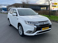 Mitsubishi Outlander - 2.4 PHEV Intense, Aut, Cam, Stoelverw, Carplay, Cruise, Keyless, 1e eig afk, Geen import,