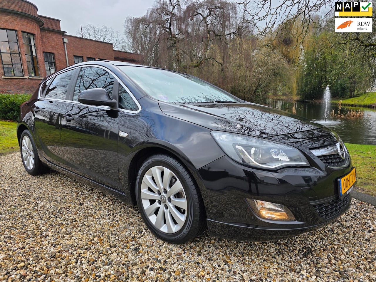 Opel Astra - 1.6 Turbo Sport XENON/leer/DAK - AutoWereld.nl