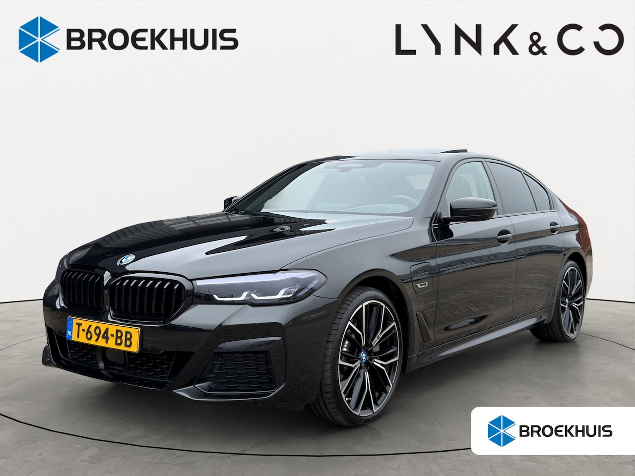 BMW 5-serie - 530e Business Edition Plus | 360 Camera | Adaptieve Cruise | Premium audio | Panoramadak | - AutoWereld.nl