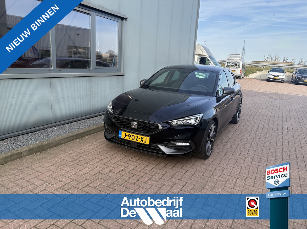 SEAT Leon - 1.5 TSi 150pk FR Launch Edition CAMERA/KEYLESS/CARPLAY/ADAPT/CRUISE/PDC/18INCH - AutoWereld.nl