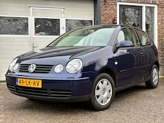 Volkswagen Polo - 1.4-16V Highline '03 Clima 62 Dkm
