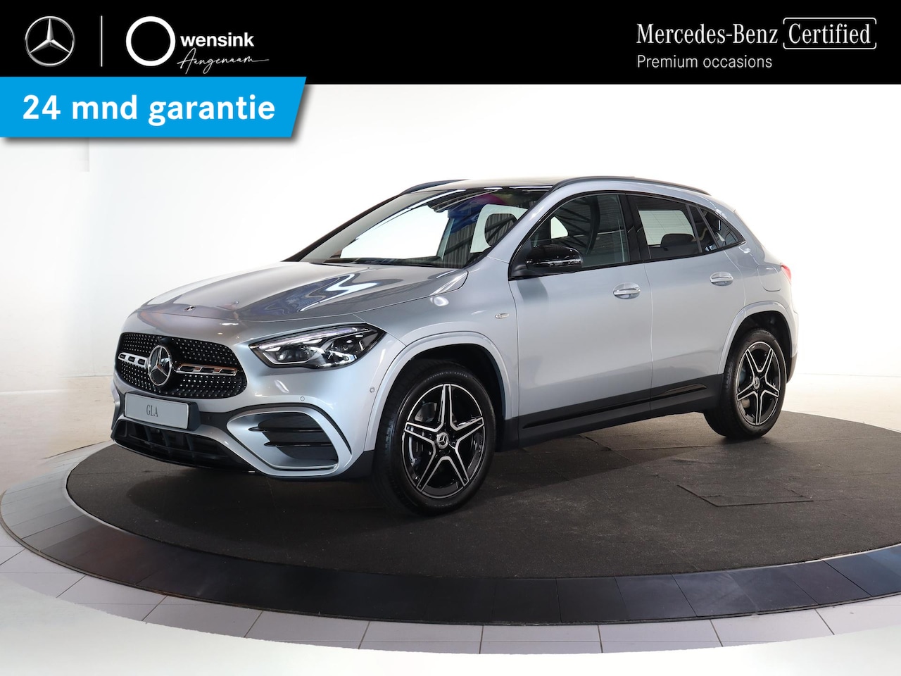 Mercedes-Benz GLA-Klasse - 250e Business Solution AMG | Night | Panoramadak | Parkeercamera | Stoelverwarming | Sfeer - AutoWereld.nl