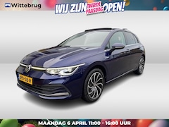 Volkswagen Golf - 1.5 eTSI 150pk DSG Style / Panoramadak / 17" LMV / Elek. Stoelverstelling met Memory Bestu