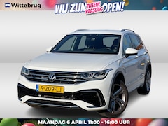 Volkswagen Tiguan - 1.4 TSI eHybrid 245PK DSG R-Line Business+ / Elec. Trekhaak / App. Connect / Achteruitrijc