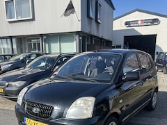 Kia Picanto - 1.0 Light ca 3, 5 liter op 100 km.Nieuwe Apk keuring (13-05-2027) Keurig nette en goed rij