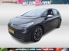 Volkswagen ID.3 - First 58 kWh Navi by App / ACC /PDC